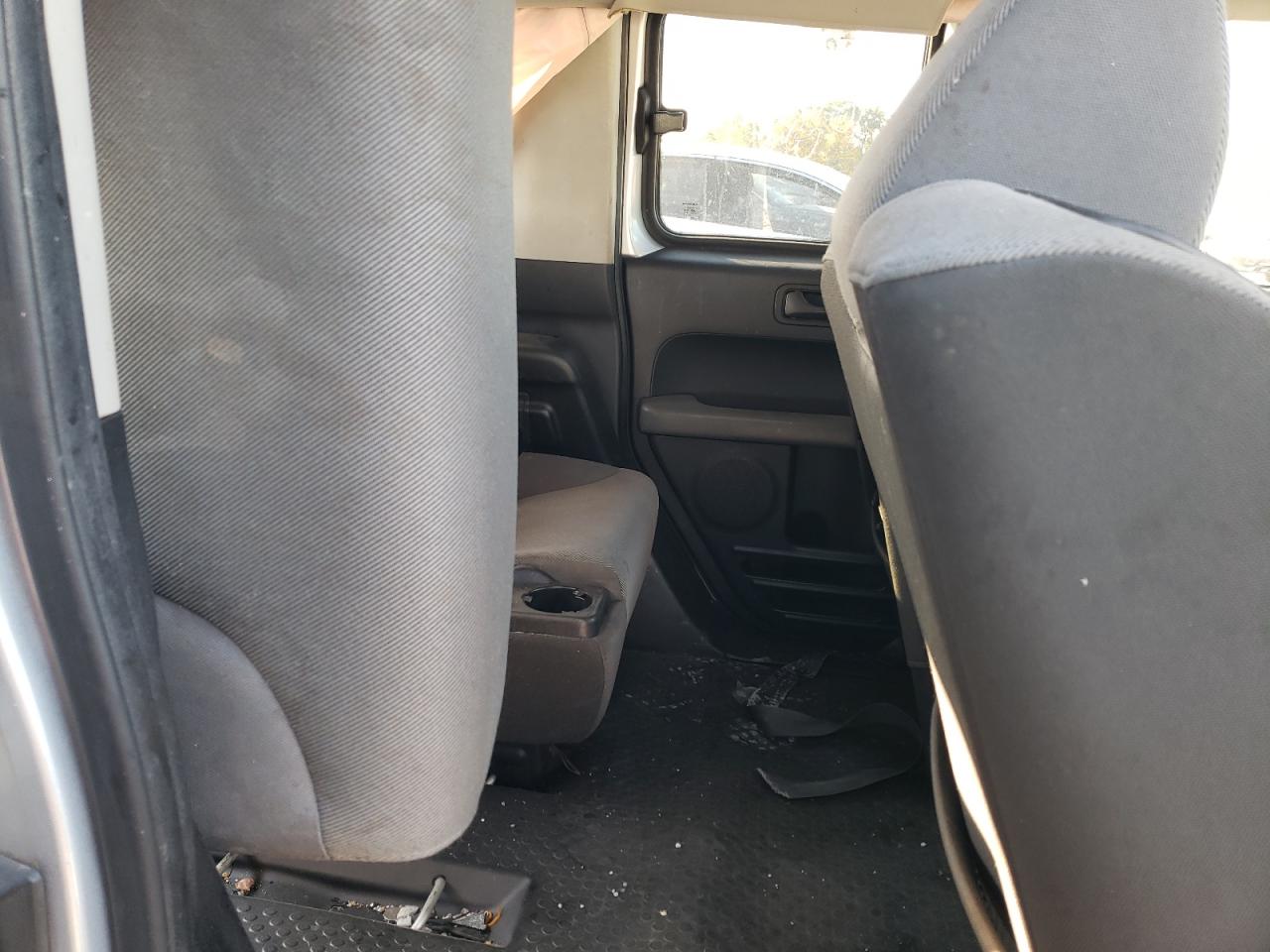 2007 Honda Element - Image 12