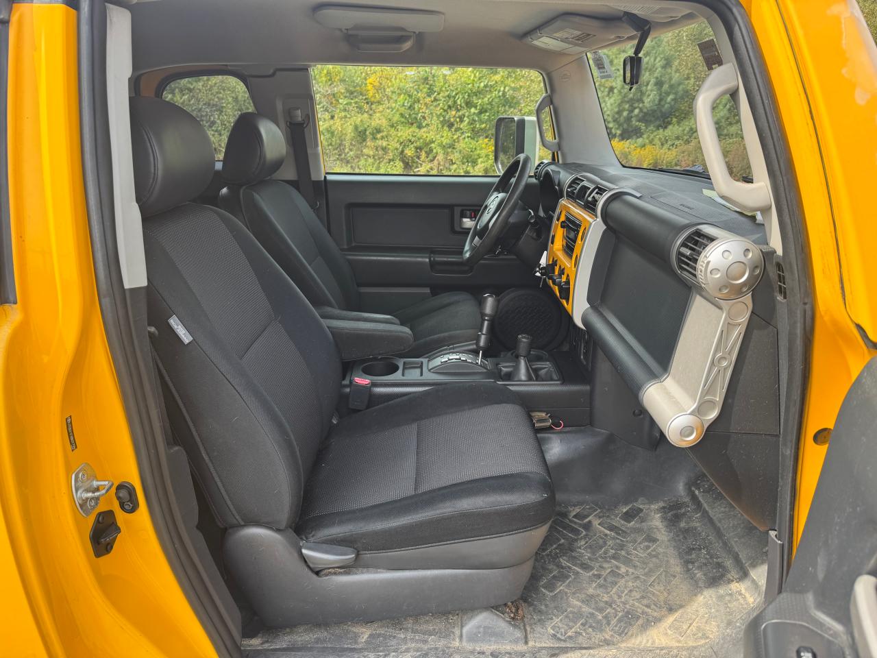 2008 Toyota FJ Cruiser - Image 5
