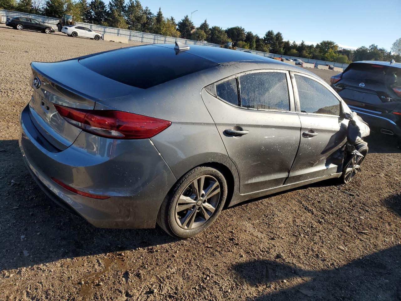 2018 Hyundai Elantra - Image 3