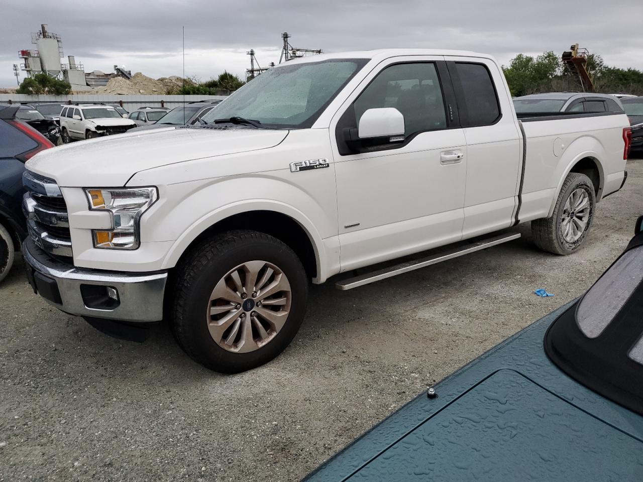 1FTEX1CP6GFC13011 2016 FORD F-150 - Image 1