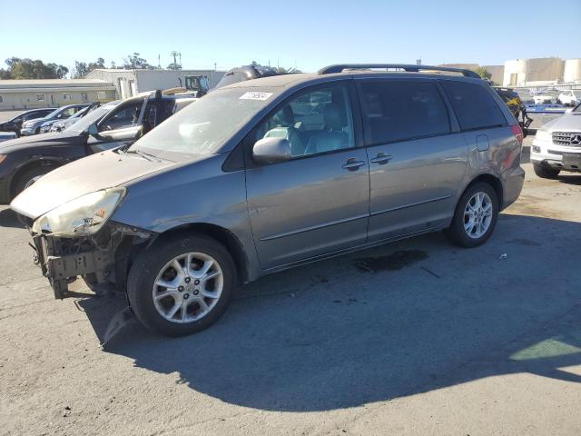 2004 Toyota Sienna Xle за продажба в Martinez, CA - Front End