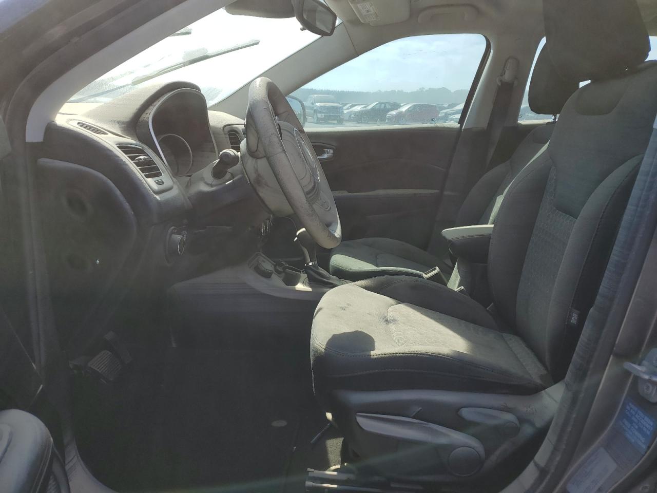 2018 Jeep Compass - Image 7