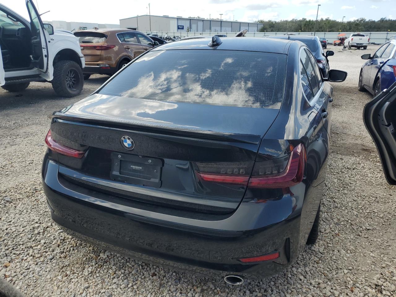 2020 BMW 330I VIN: 3MW5R1J03L8B17658 Lot: 76335504