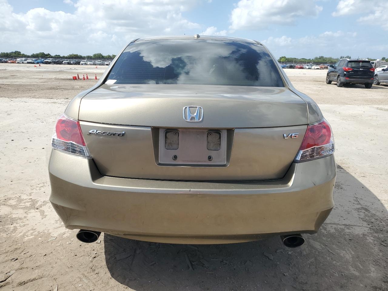 2008 Honda Accord Exl VIN: 1HGCP36828A072686 Lot: 78070614