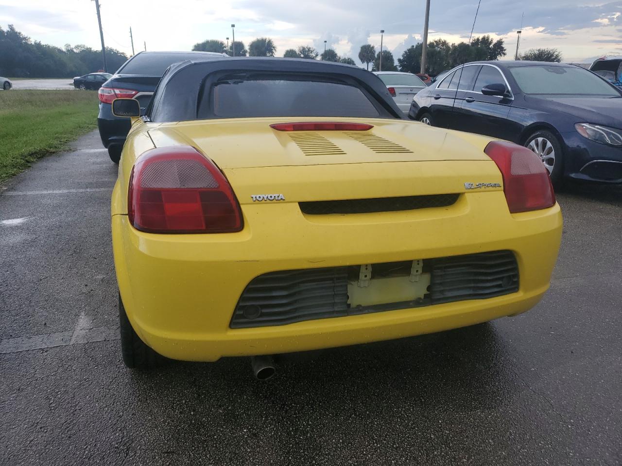 2002 Toyota Mr2 Spyder VIN: JTDFR320220042638 Lot: 74129724