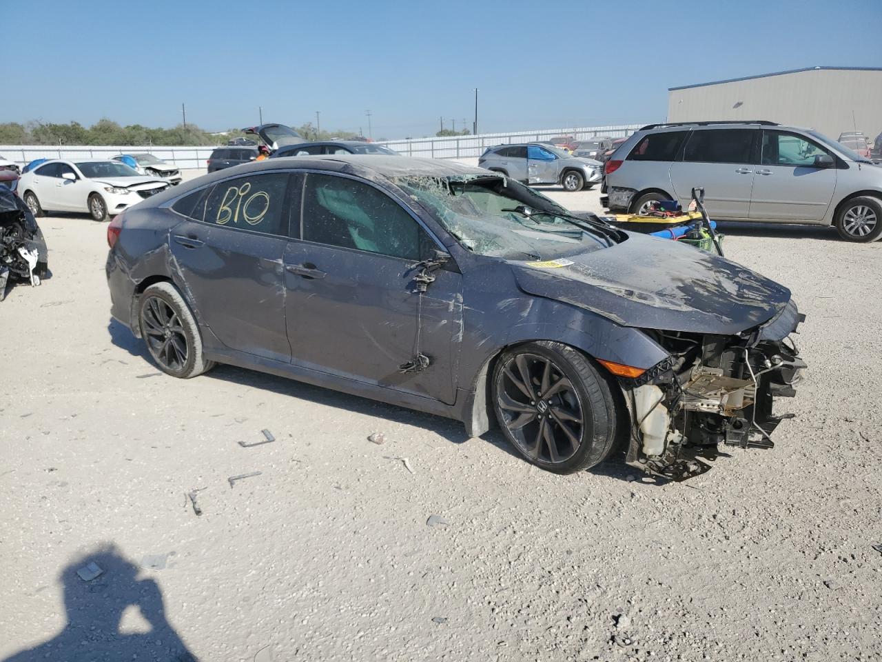 2019 Honda Civic - Image 4