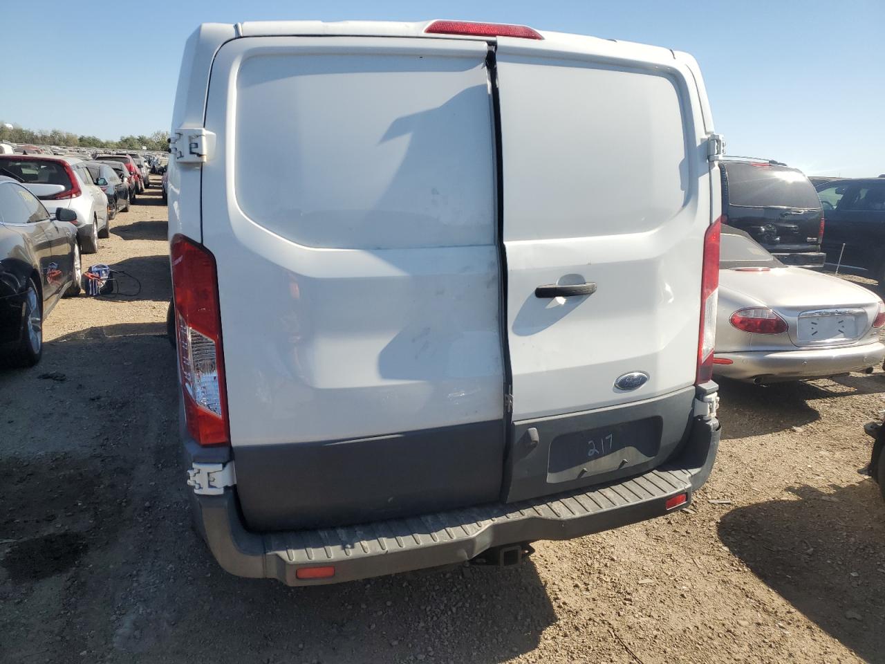 1FTYR1ZM3FKA26187 2015 Ford Transit T-250