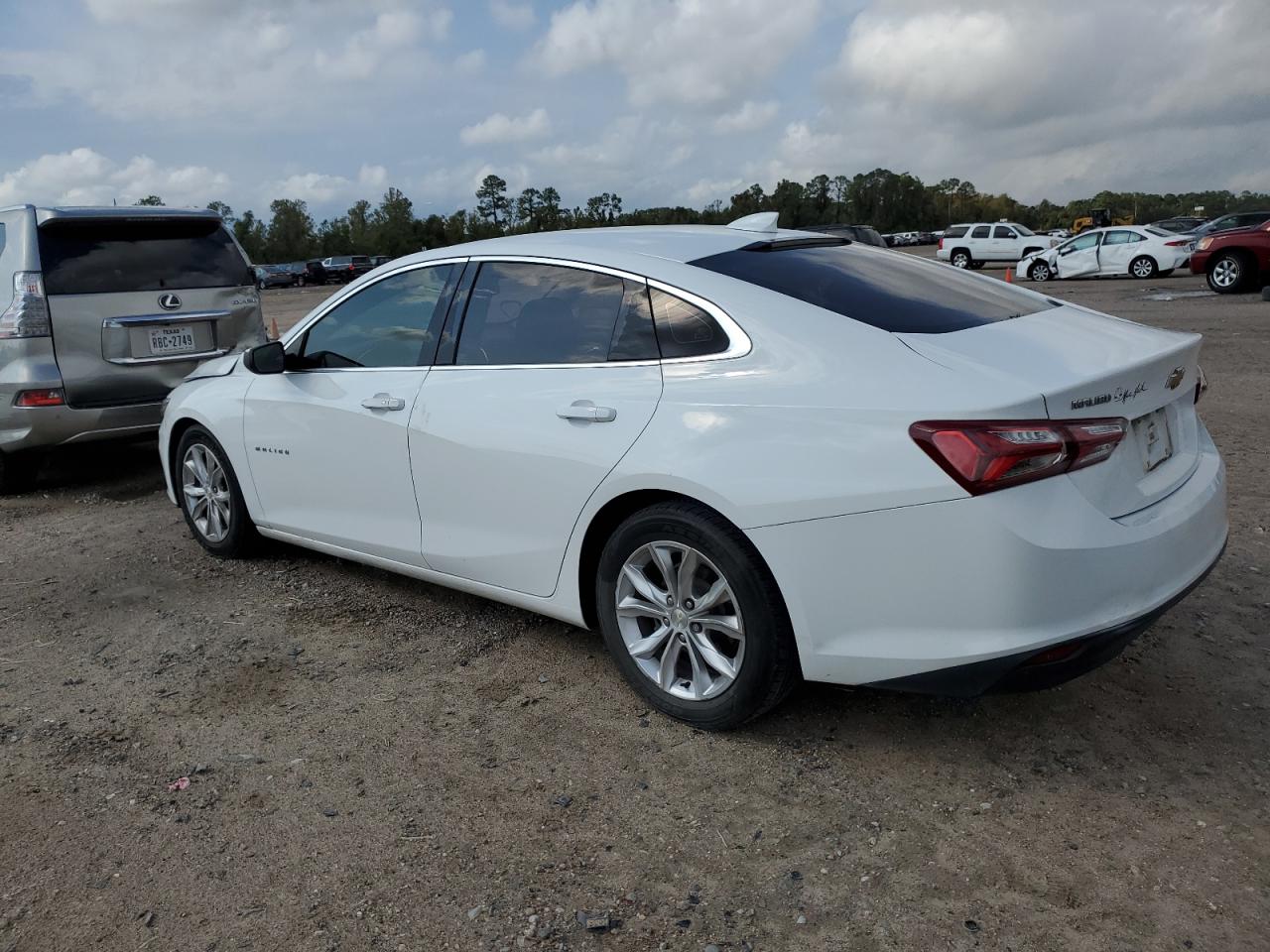 VIN 1G1ZD5ST9KF221900 2019 CHEVROLET MALIBU no.2