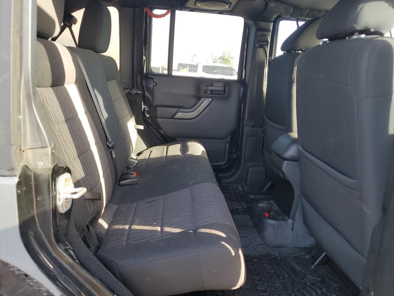 2011 Jeep Wrangler - Image 11