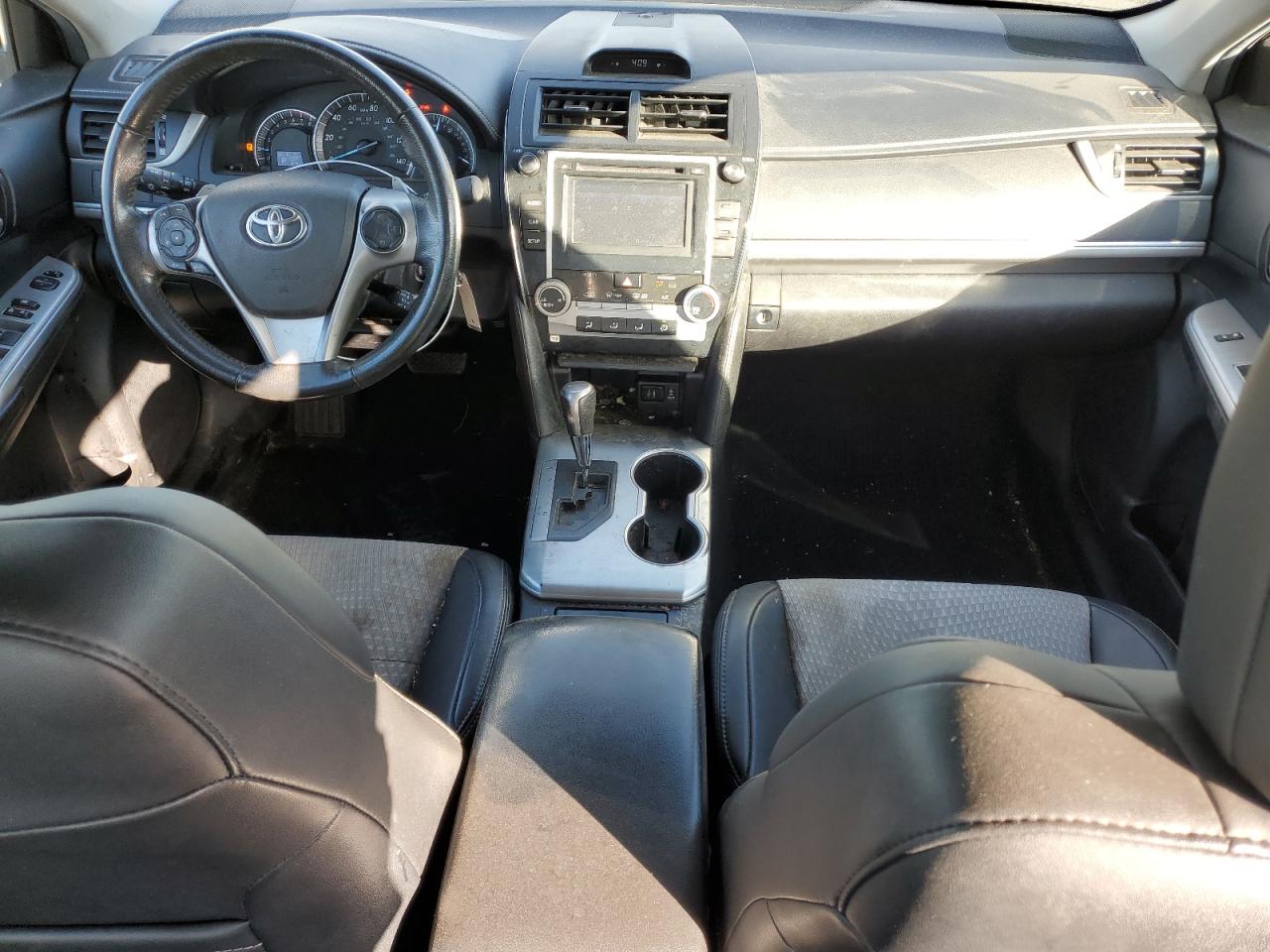 2014 Toyota Camry - Image 8