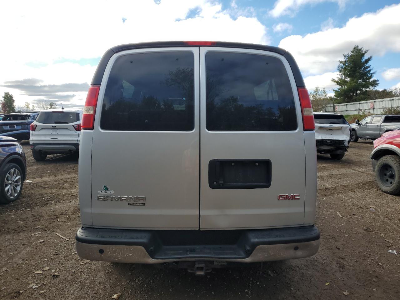 1GJZ71FG0E1133557 2014 GMC Savana G3500 Lt