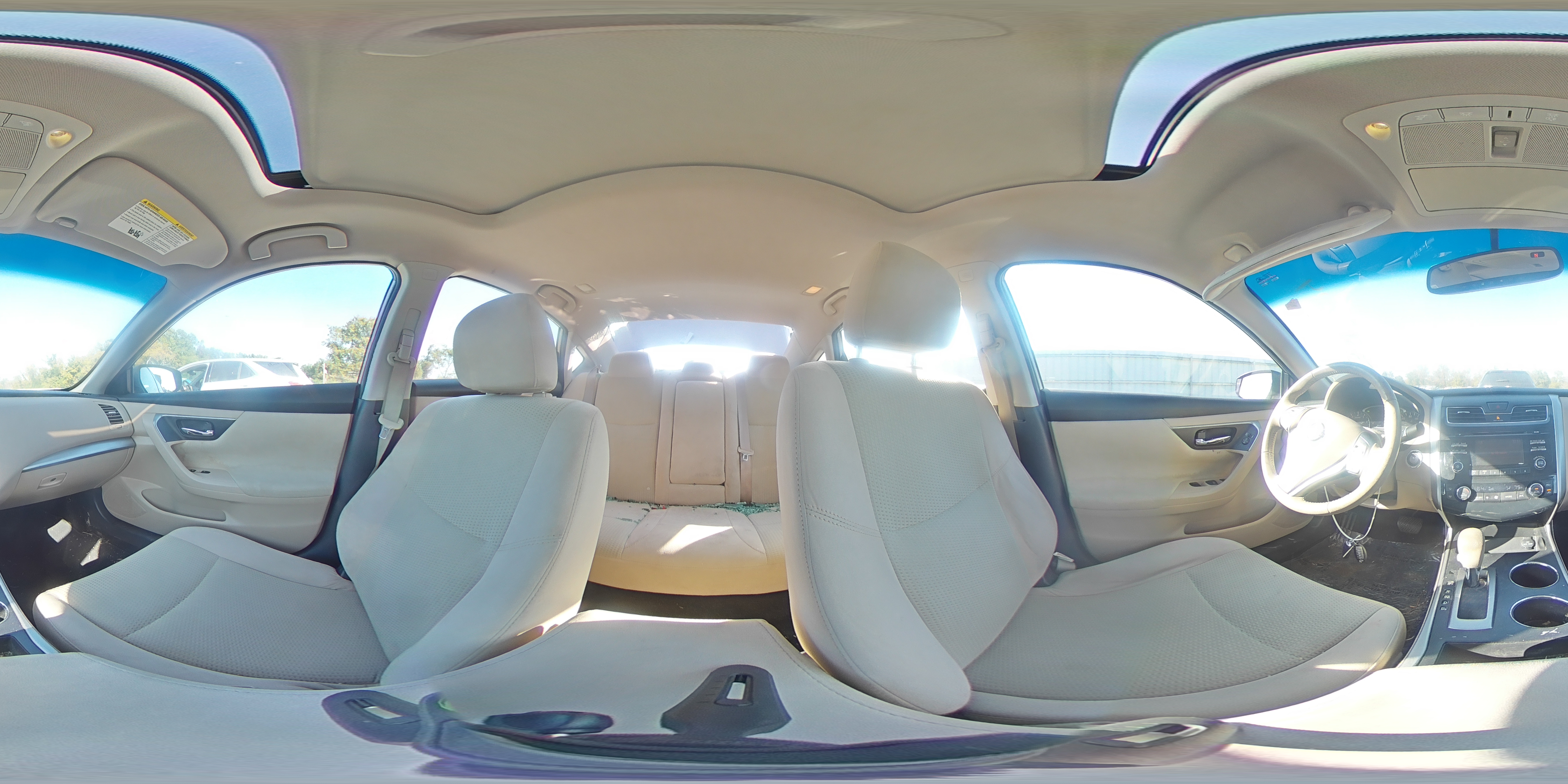 2015 Nissan Altima - Image 12