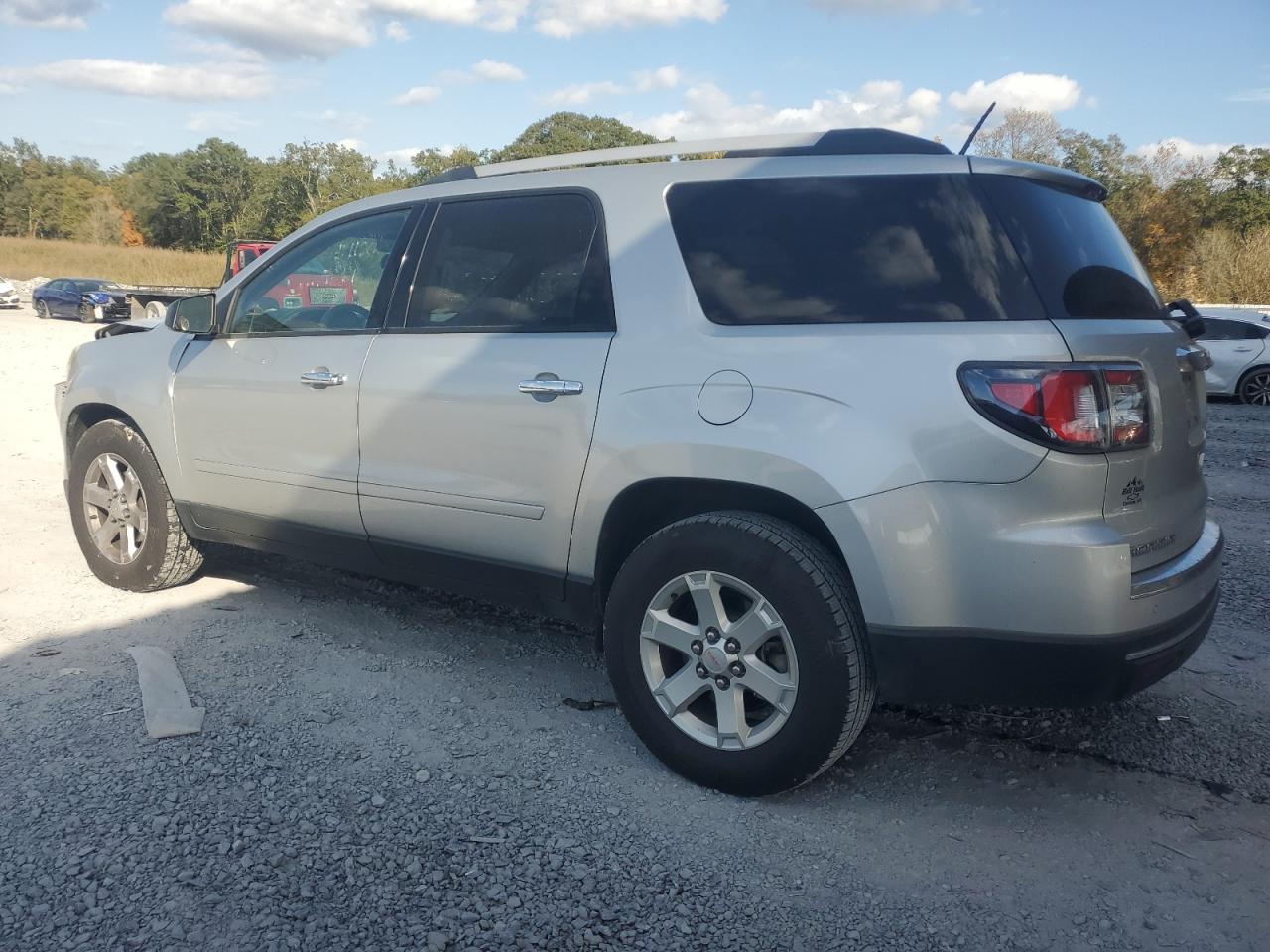 2016 GMC Acadia - Image 2