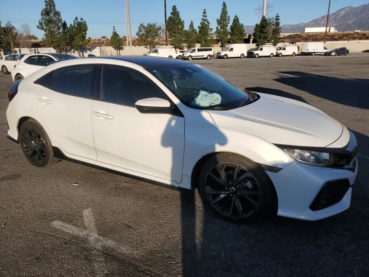 2019 Honda Civic - Image 4