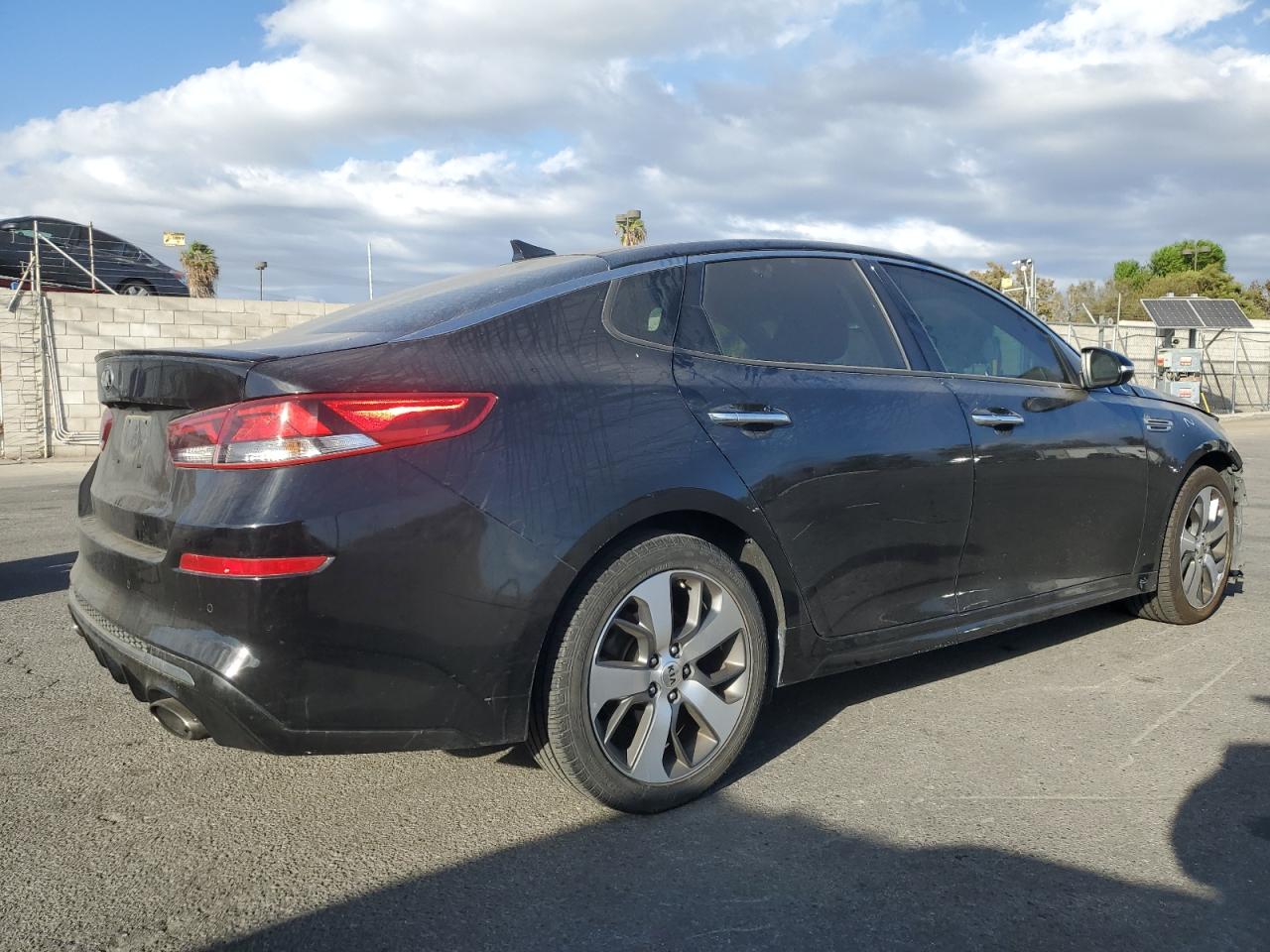 2019 Kia Optima - Image 3