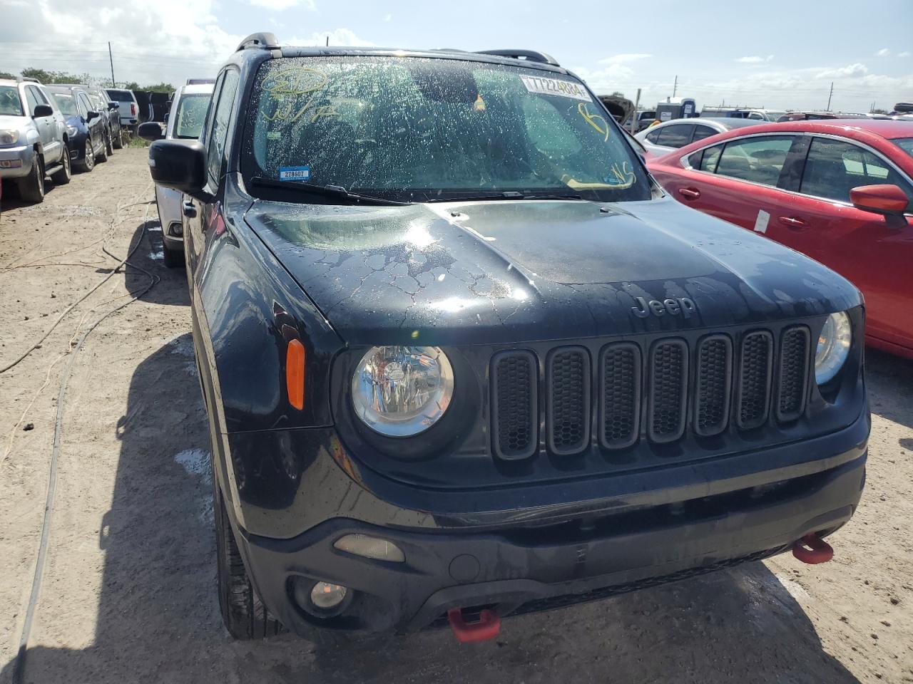 VIN ZACCJBCT2FPC14017 2015 JEEP RENEGADE no.5