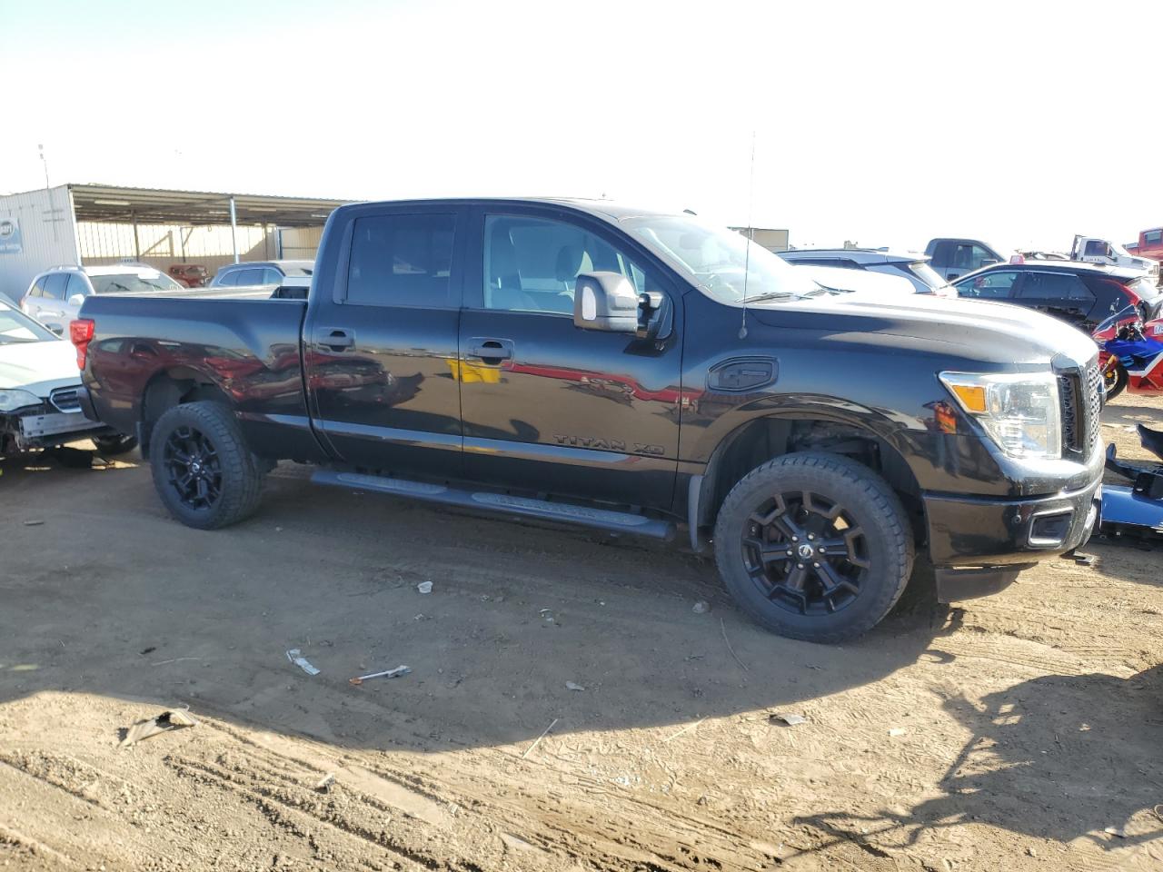 2018 Nissan Titan - Image 4
