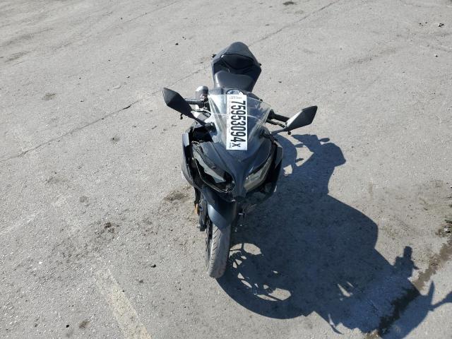  KAWASAKI EX300 B 2016 Черный