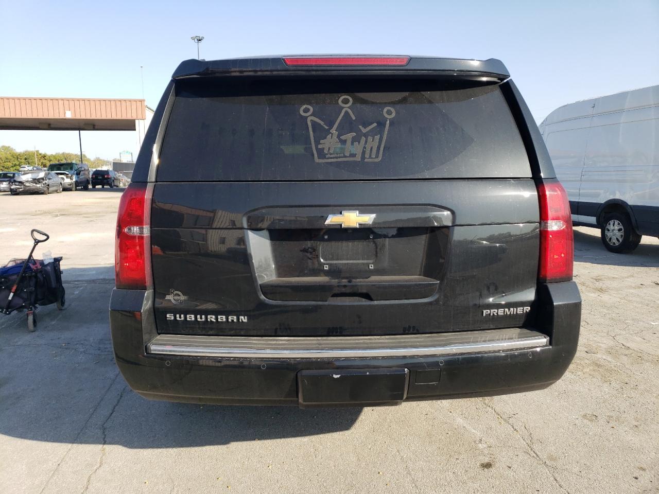 1GNSKJKC1KR376938 2019 Chevrolet Suburban K1500 Premier