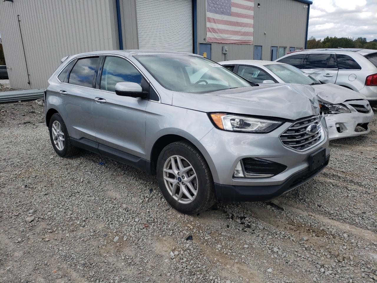 2021 Ford Edge - Image 4