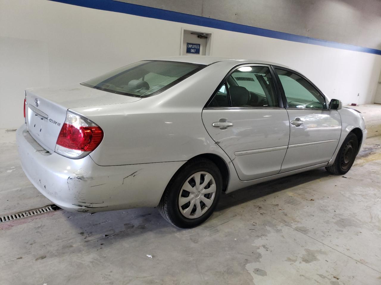 4T1BE32K65U092558 2005 Toyota Camry Le