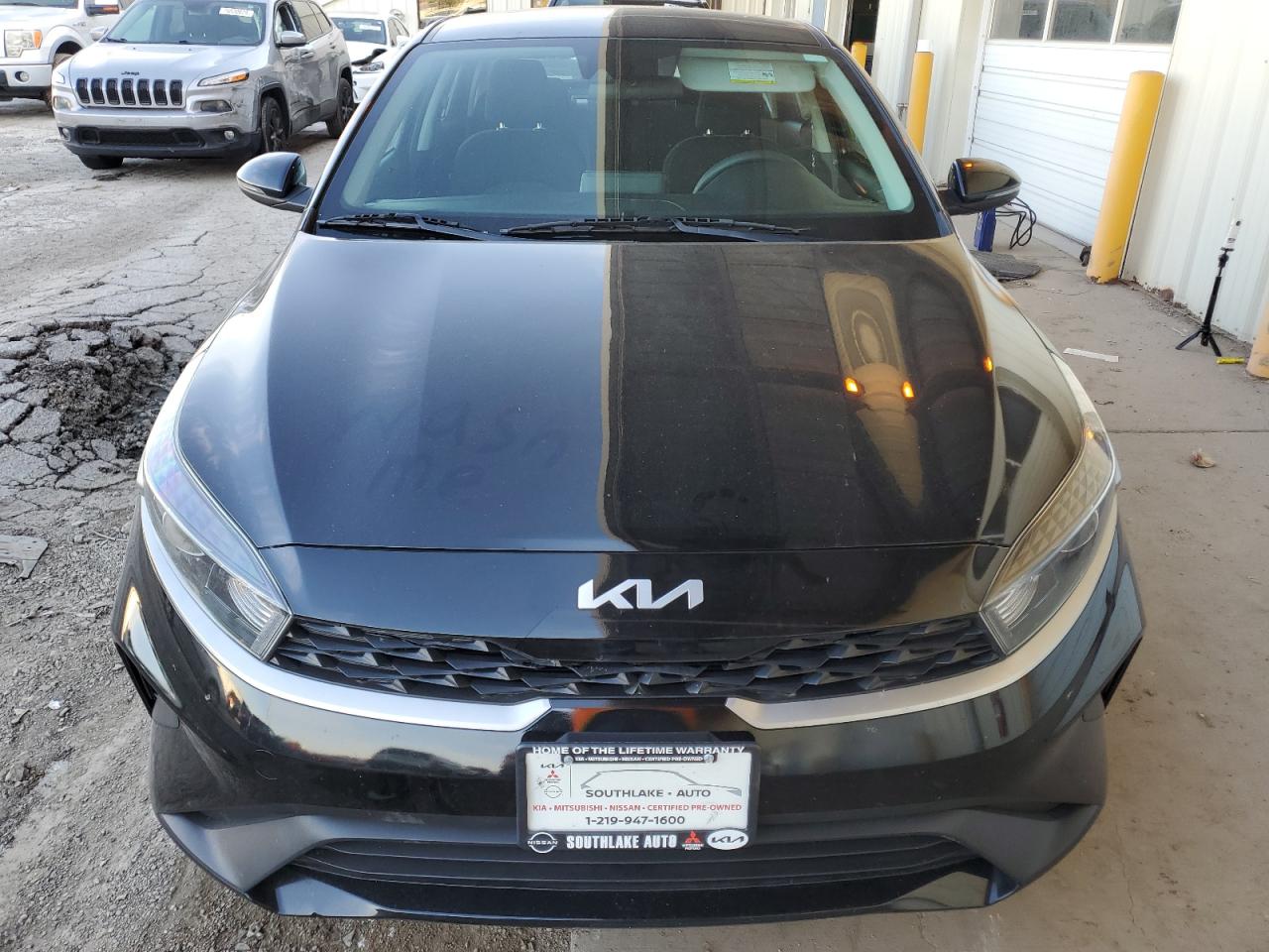 2022 Kia Forte - Image 5
