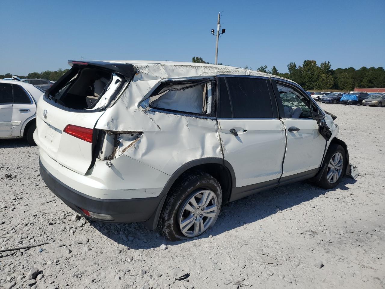 2017 Honda Pilot - Image 3
