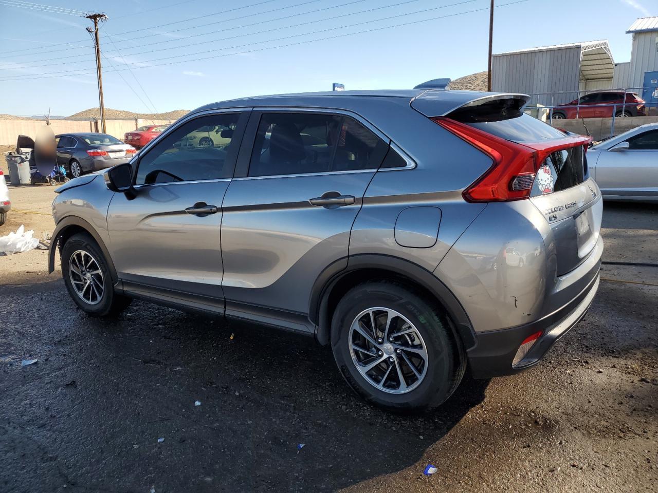 2020 Mitsubishi Eclipse - Image 2