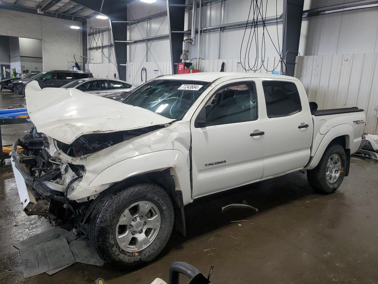 2013 TOYOTA TACOMA