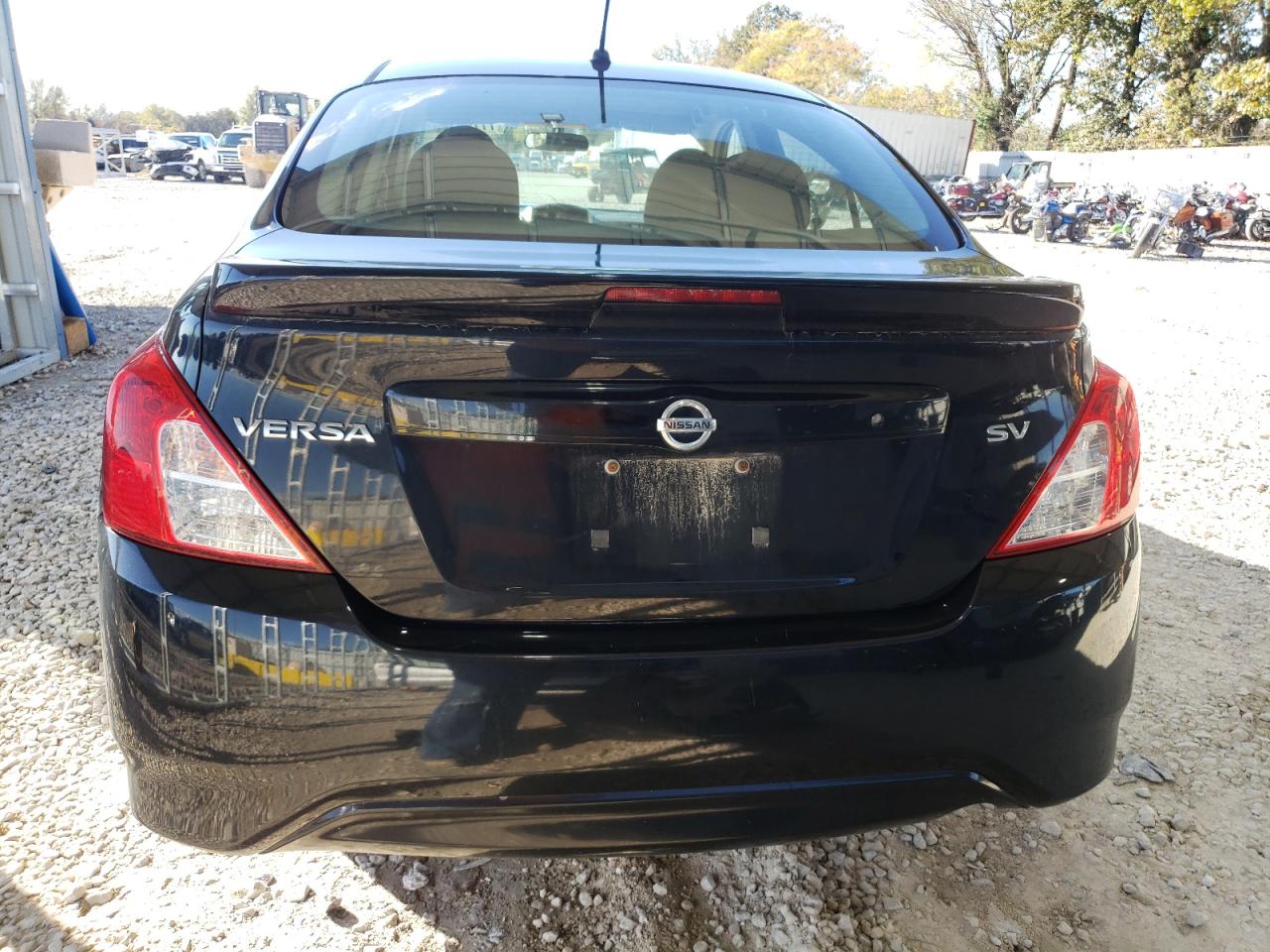 2017 Nissan Versa S VIN: 3N1CN7AP3HL808072 Lot: 77799124