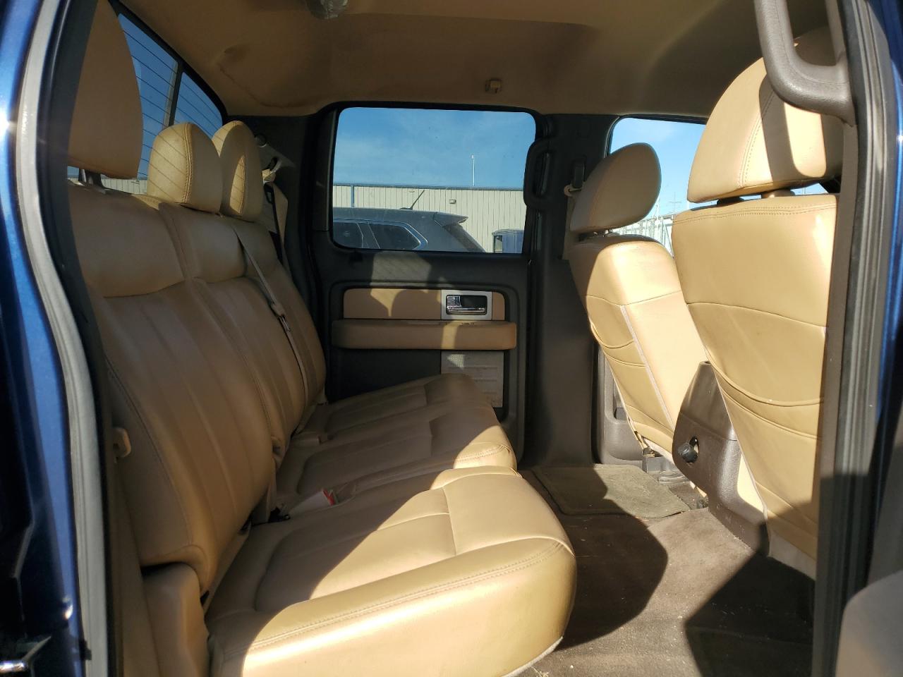 2011 Ford F-150 - Image 10