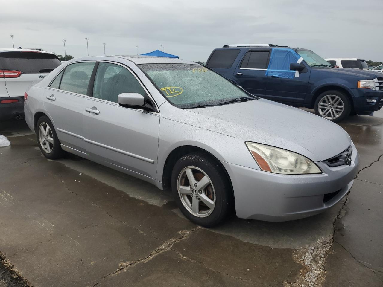 2004 Honda Accord - Image 4