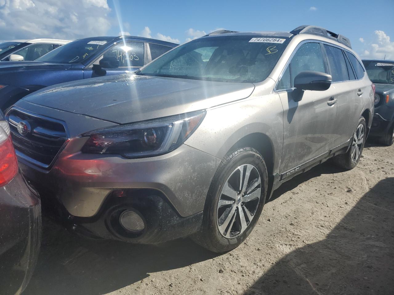 2018 Subaru Outback - Image 1