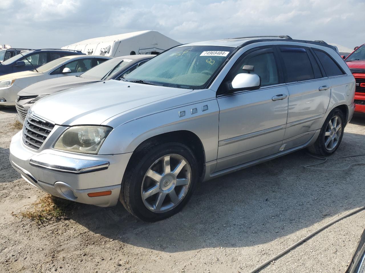 2006 Chrysler Pacifica - Image 1