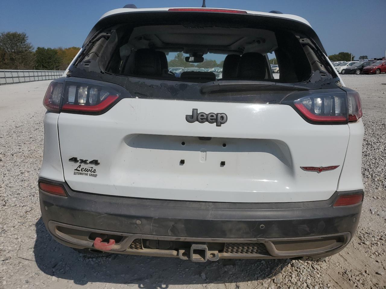 2019 Jeep Cherokee - Image 6