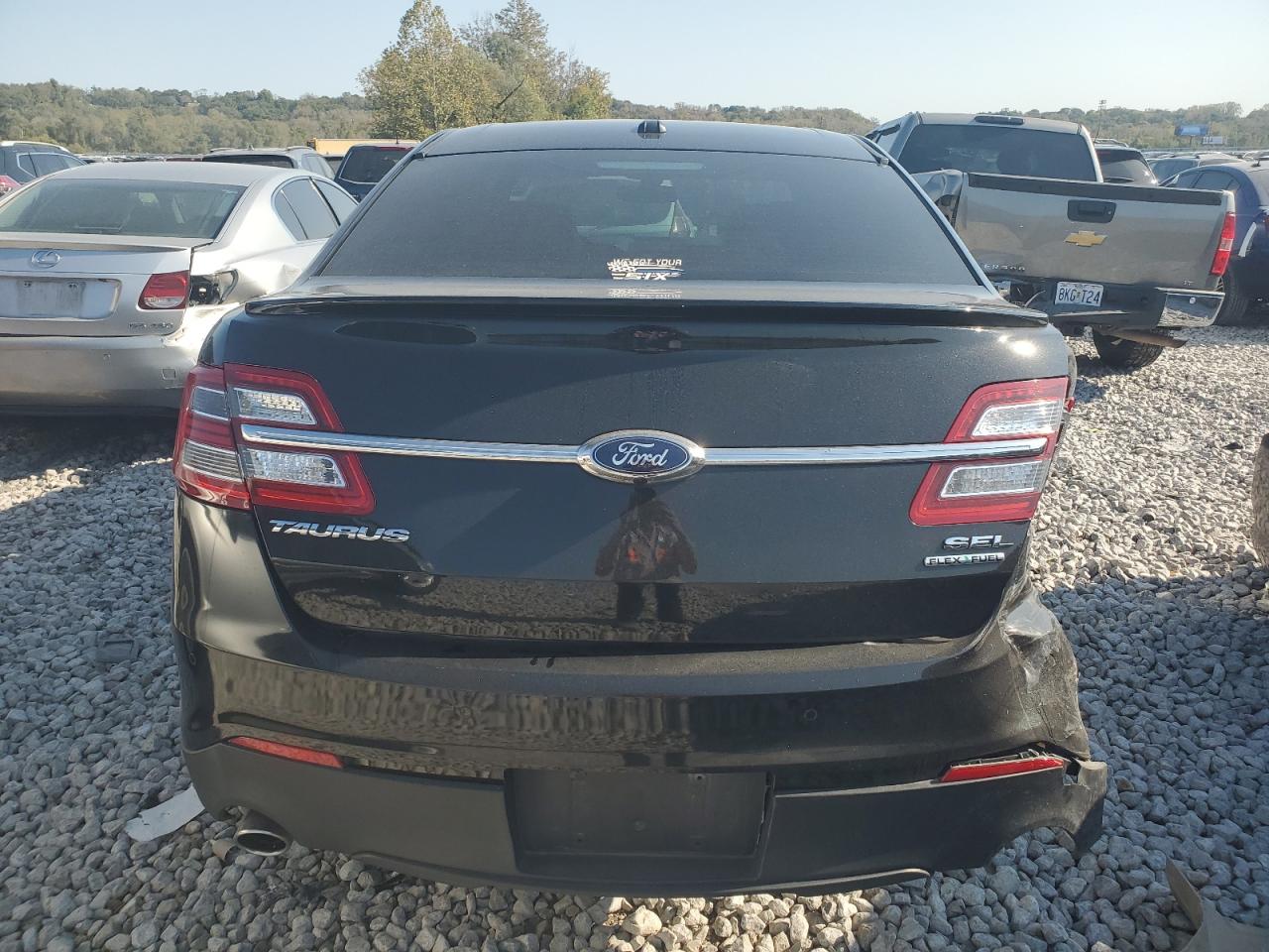 1FAHP2E83FG175048 2015 Ford Taurus Sel