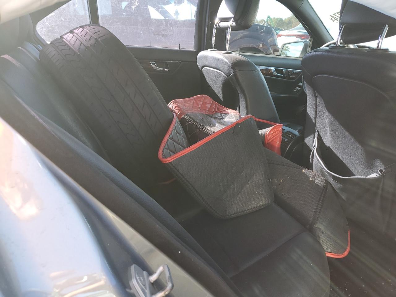 2010 Mercedes-Benz C 300 4Matic VIN: WDDGF8BB9AF458313 Lot: 74797374