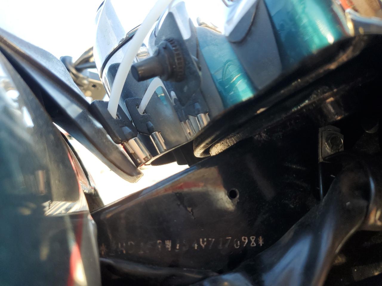 2004 Harley-Davidson Flhrci VIN: 1HD1FRW134Y717098 Lot: 77296924