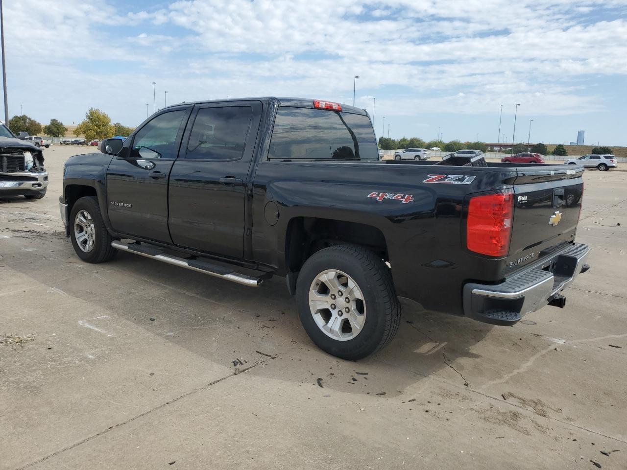 2014 Chevrolet Silverado - Image 2