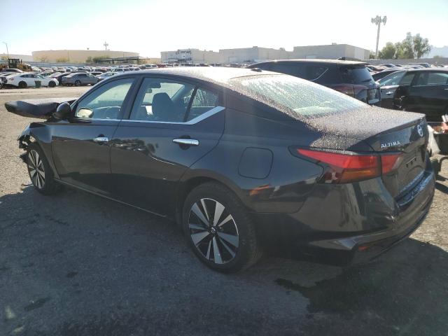 1N4BL4DV6NN327788 Nissan Altima SV 2