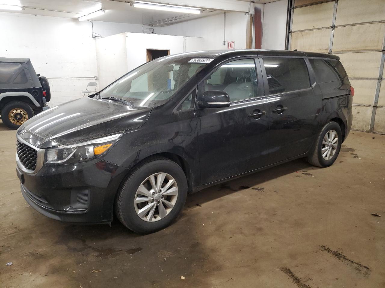 2017 Kia Sedona Lx للبيع في Ham Lake، MN - Minor Dent/Scratches