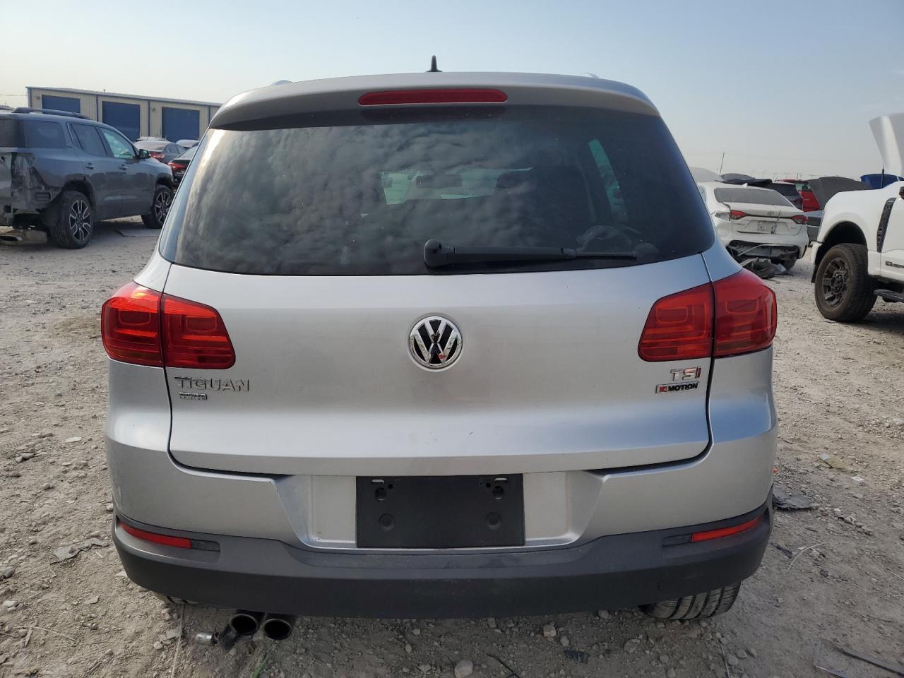 2017 Volkswagen Tiguan Wolfsburg VIN: WVGSV7AX9HK003585 Lot: 75542844