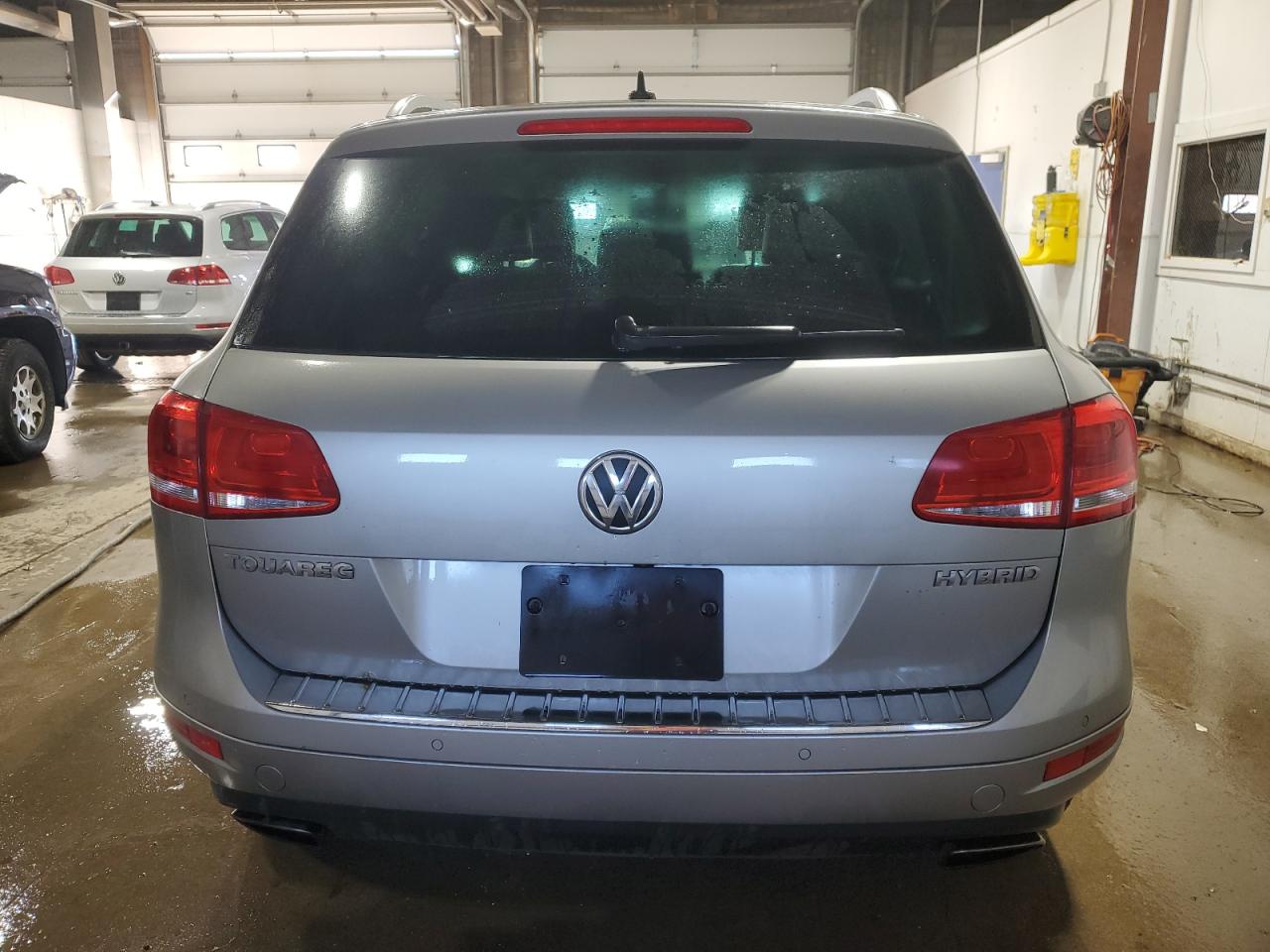 2011 Volkswagen Touareg Hybrid VIN: WVGFG9BPXBD002222 Lot: 76120284