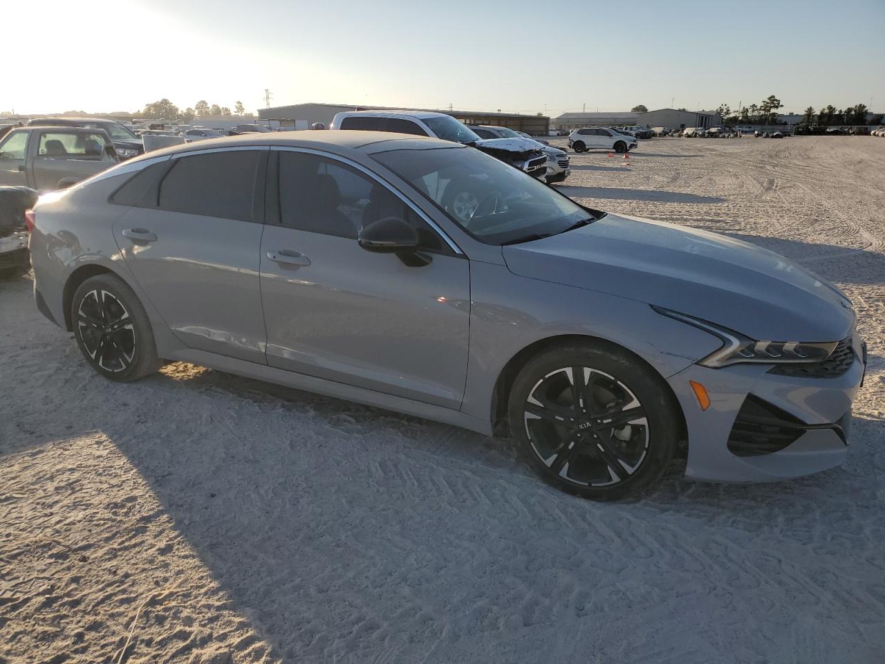 2021 Kia K5 - Image 4