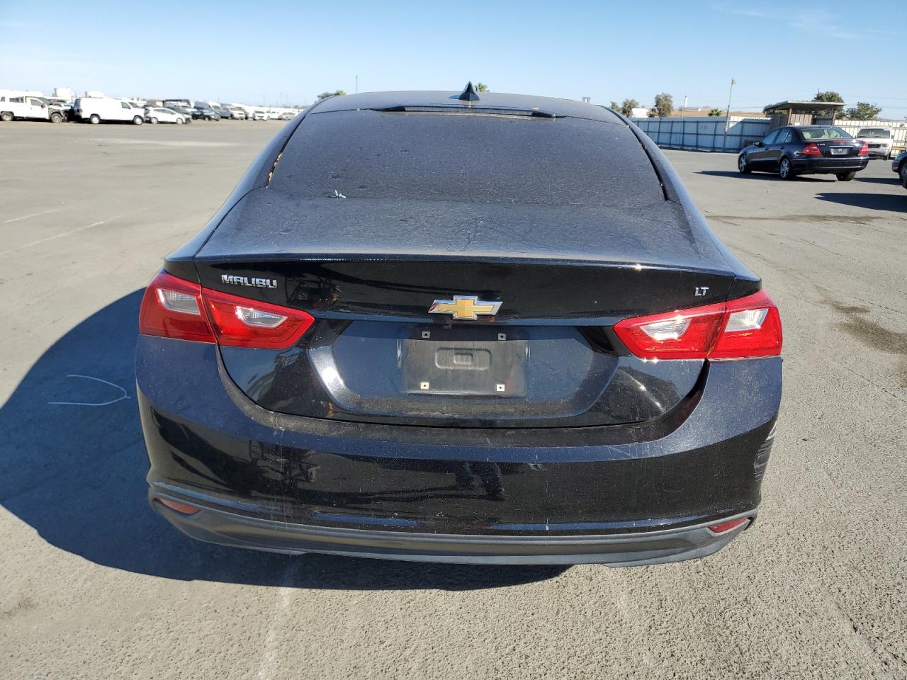 1G1ZD5ST7JF231646 2018 Chevrolet Malibu Lt