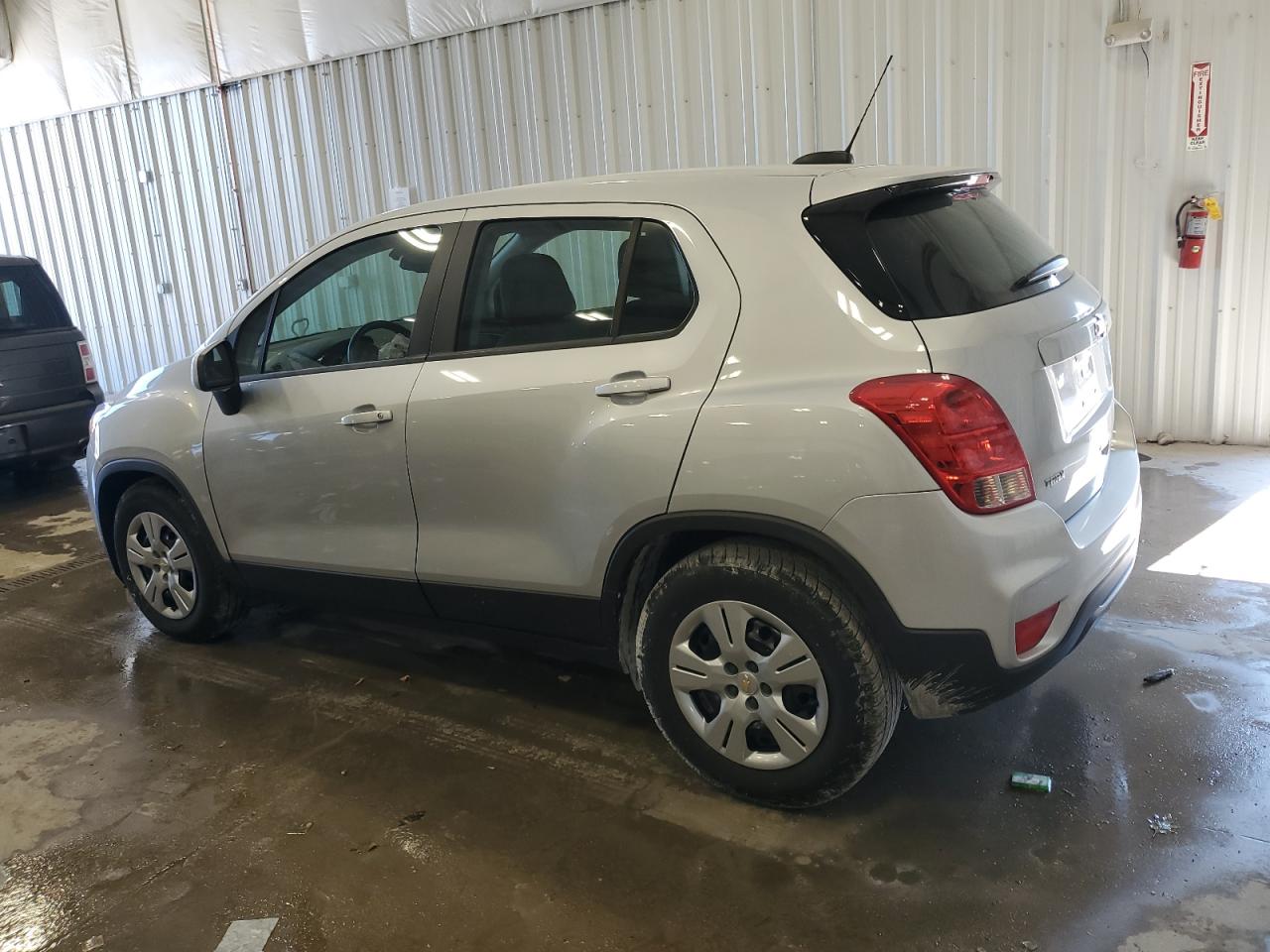 2019 Chevrolet Trax - Image 2