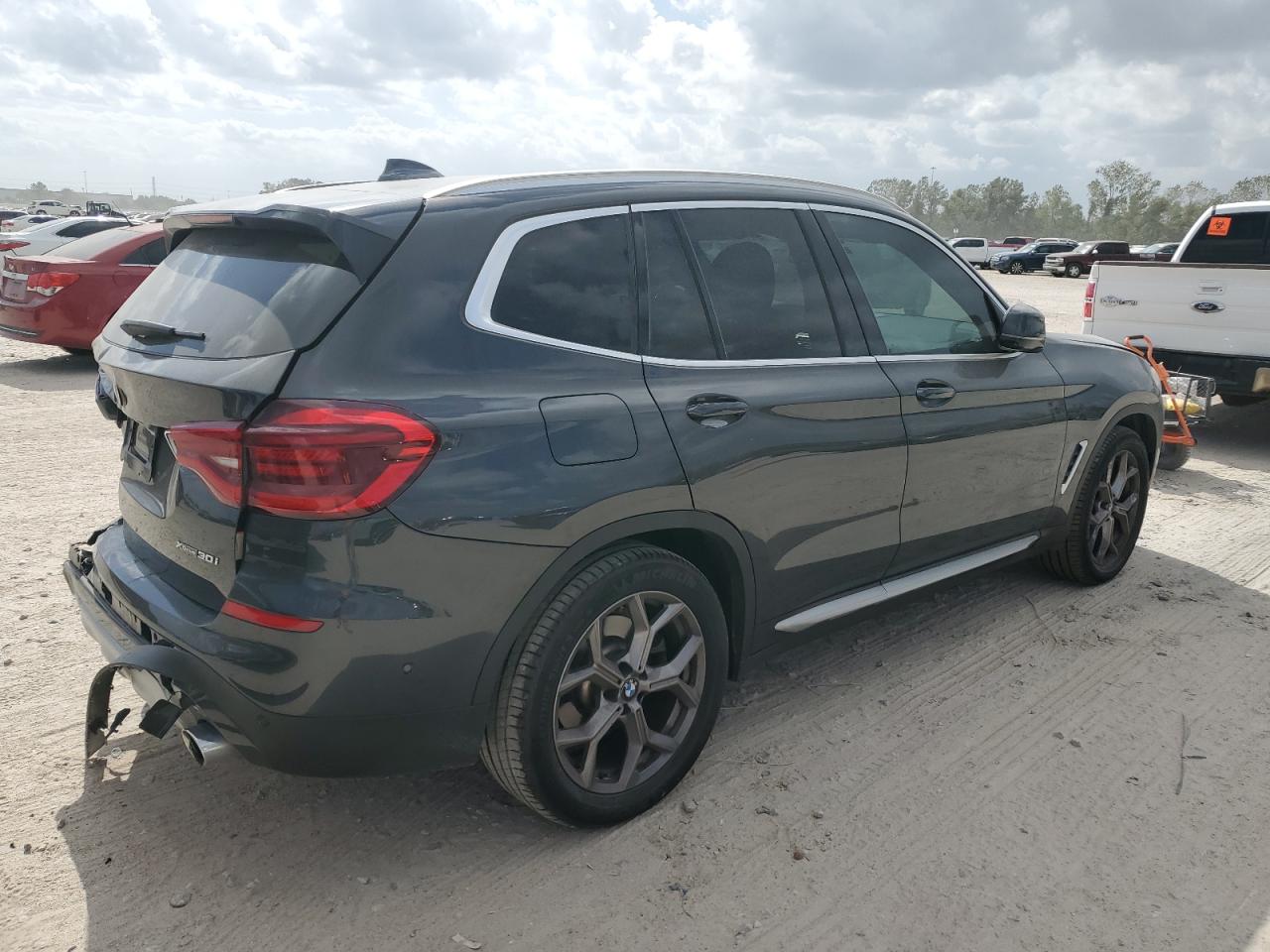 VIN 5UXTY5C0XM9G22249 2021 BMW X3 no.3