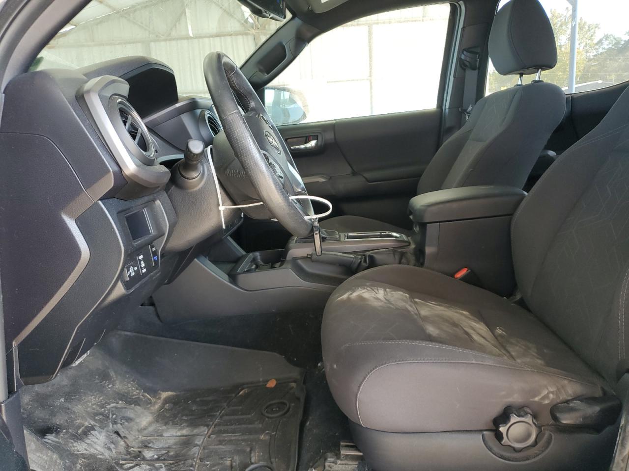 2016 Toyota Tacoma Double Cab VIN: 5TFDZ5BN8GX013187 Lot: 77698254