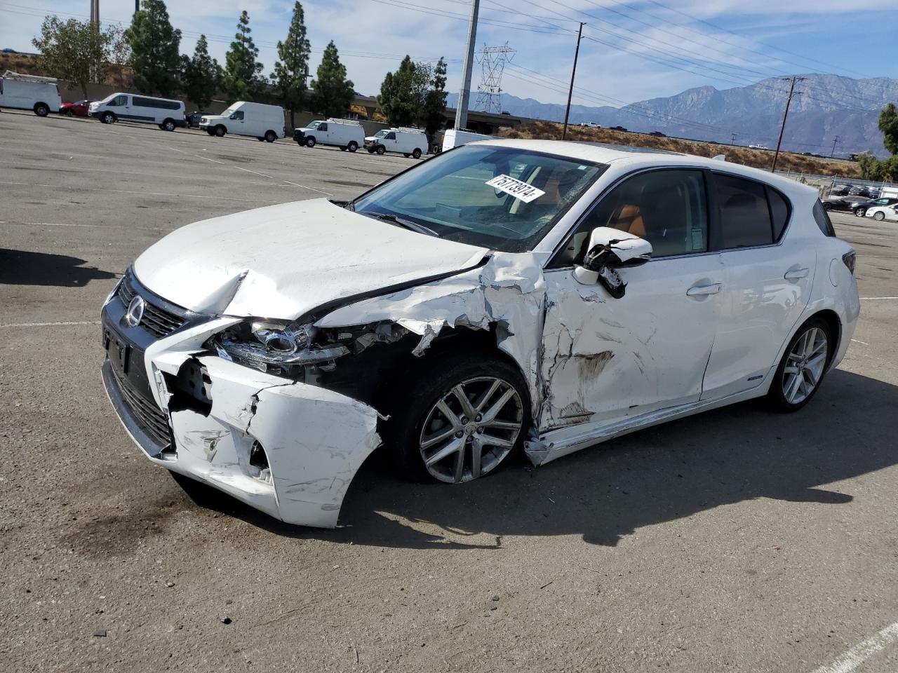 2016 Lexus CT - Image 1