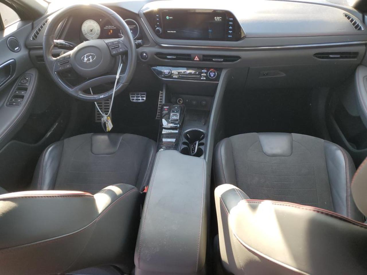 2022 Hyundai Sonata - Image 8